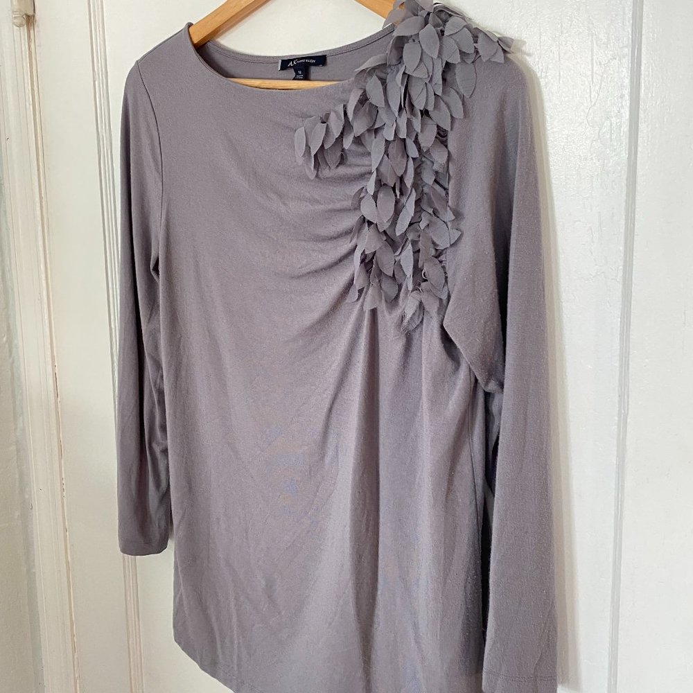 Anne Klein Ruffle Shoulder Top - Picture 2 of 6